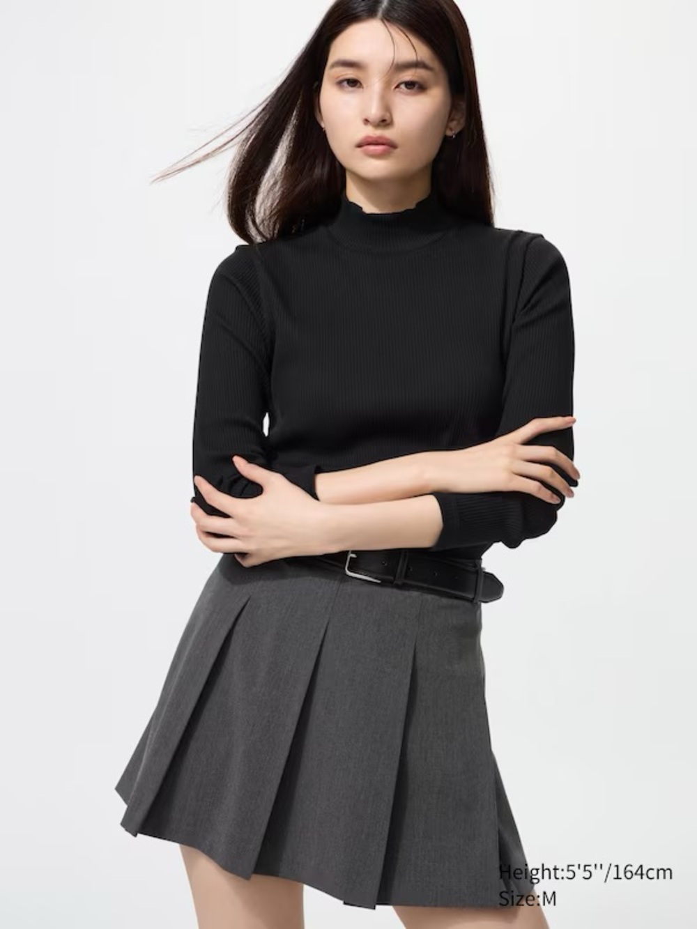 Uniqlo Black Ribbed Mock Neck Sweater - Women